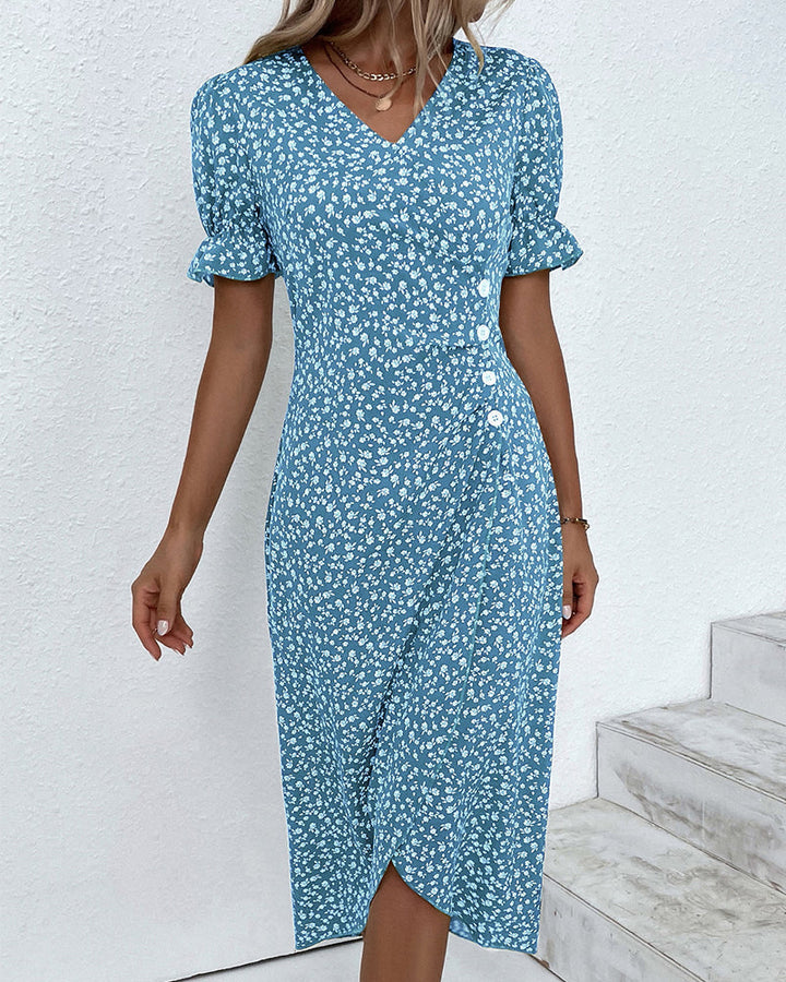 Vestito estivo con stampa floreale – Abito avvolgente da donna con scollo a V e maniche corte – Elegante abito casual con dettagli a bottoni