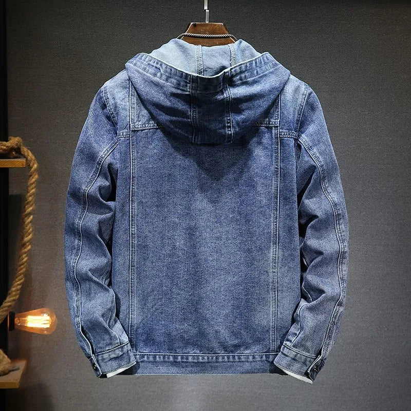 Herren Jeansjacke mit Kapuze – Streetstyle Denimjacke mit Taschen im Layer-Look