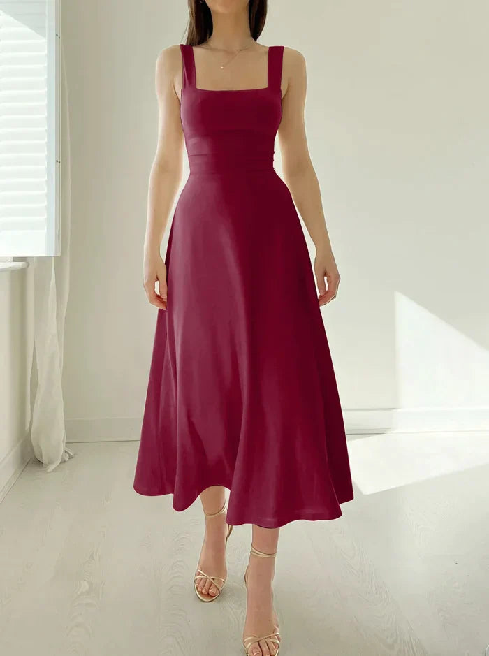 Seline - Nouvelle robe mini slim fit à larges bretelles épaisses pour l'été 2024