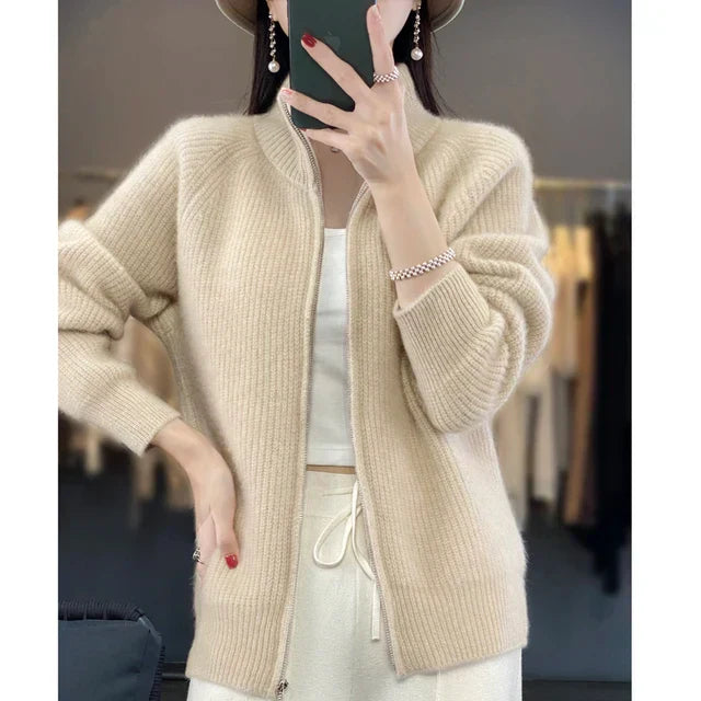 Wool knit jacket with zipper