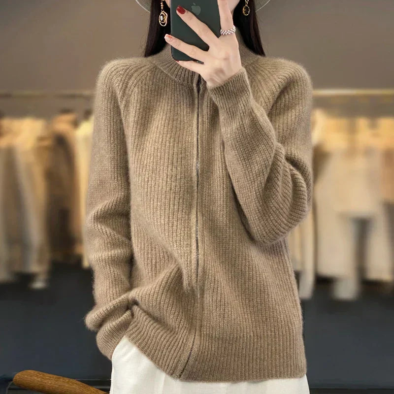 Wool knit jacket with zipper