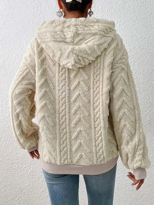 Paulina - Pull à capuche tricoté