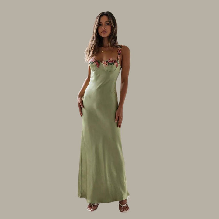 Elegantes Satin-Maxikleid mit filigraner Blumenverzierung