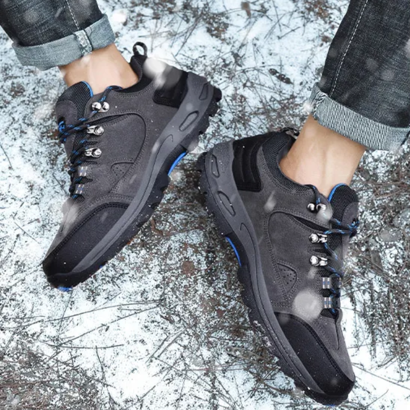 Scarpe da trekking outdoor antiscivolo e impermeabili