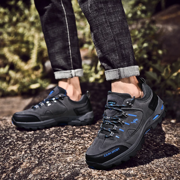 Scarpe da trekking outdoor antiscivolo e impermeabili