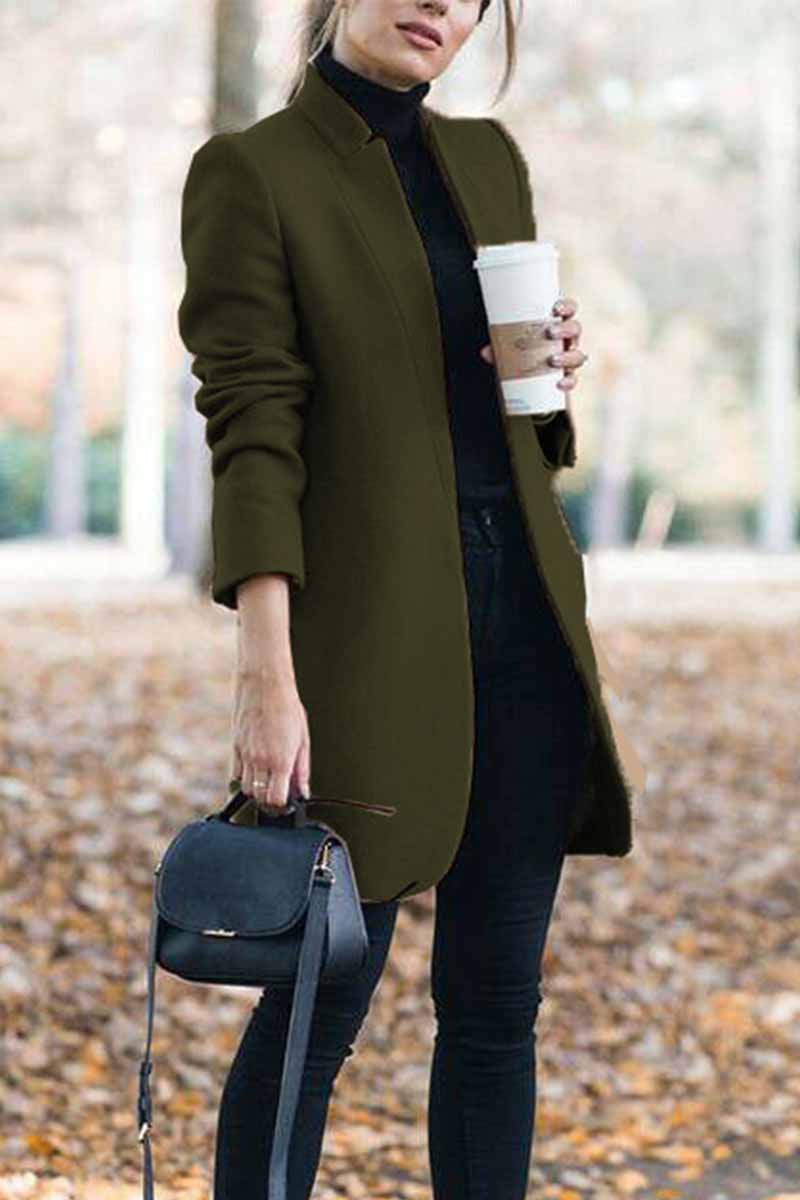 Amara - Cappotto elegante con collo alto
