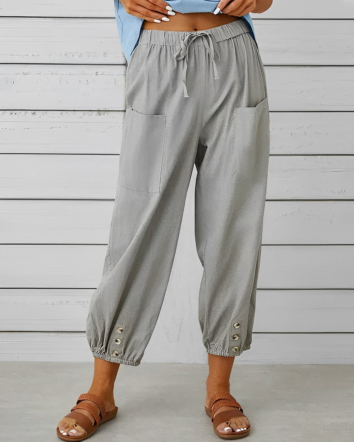 Pantalon d'été pour femmes avec ceinture élastique et détail bouton – Look décontracté court pour le quotidien et les vacances