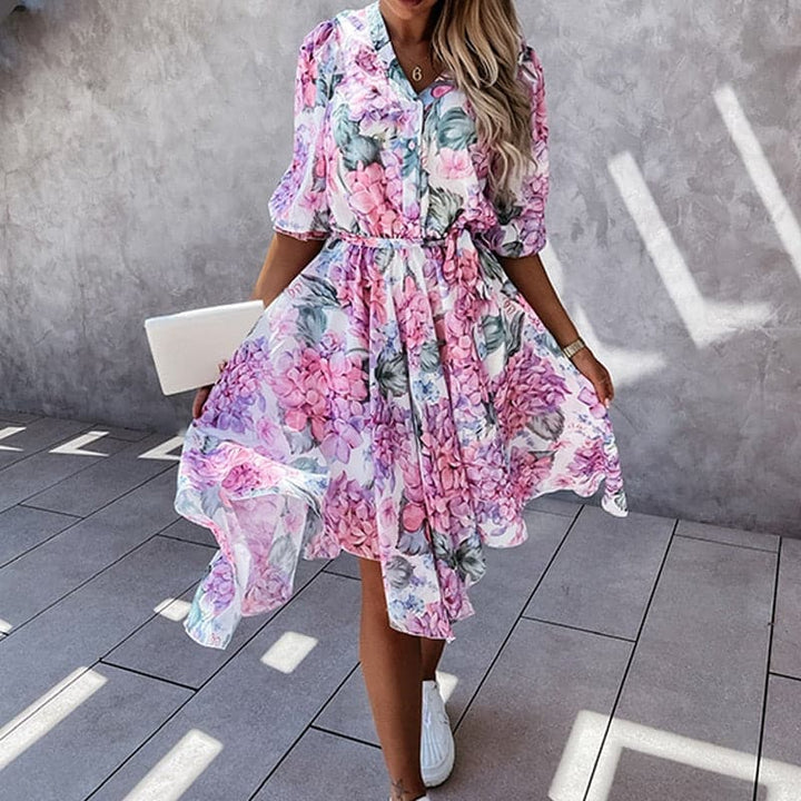 Robe Florale Blossom Breeze – Décolleté en V, Taille Élastique, Manches Flottantes