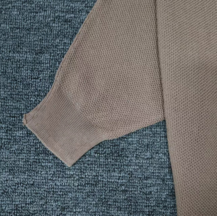 Lucile - Pull uni doré avec col rond