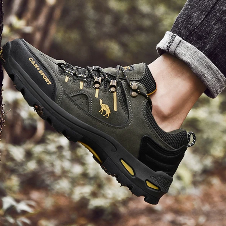 Scarpe da trekking outdoor antiscivolo e impermeabili
