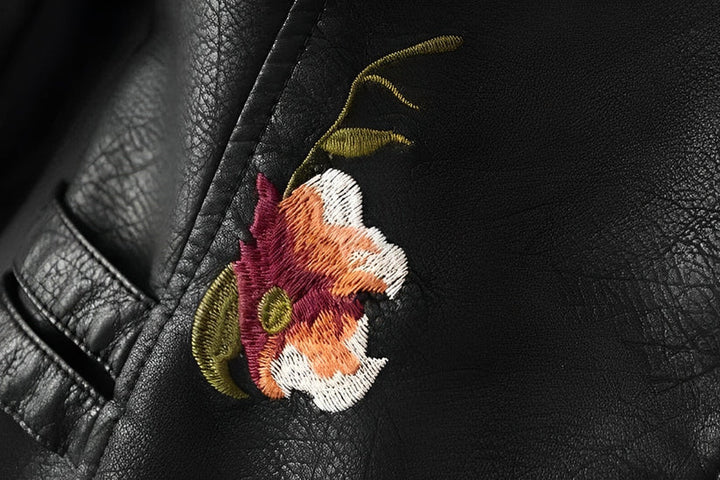 Vintage Lederjacke mit Blumen für Damen | Perfekt für den Alltag