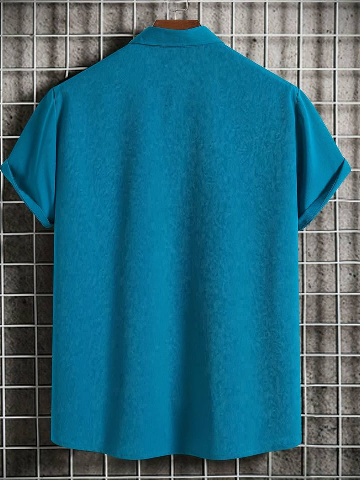 Chemise homme à manches courtes avec patte de boutonnage – Chemise d'été aérée en tissu structuré style décontracté