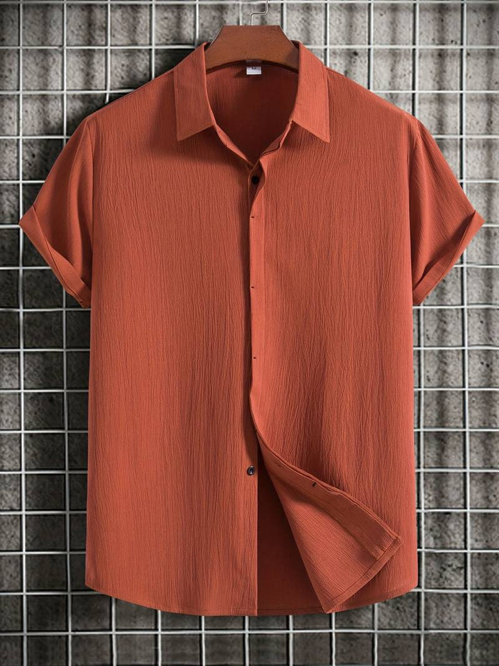 Chemise homme à manches courtes avec patte de boutonnage – Chemise d'été aérée en tissu structuré style décontracté