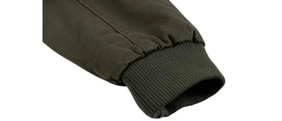 Moderne Trendige Bomberjacke mit Weichem Innenfutter für Herren | Perfekt für Alltag