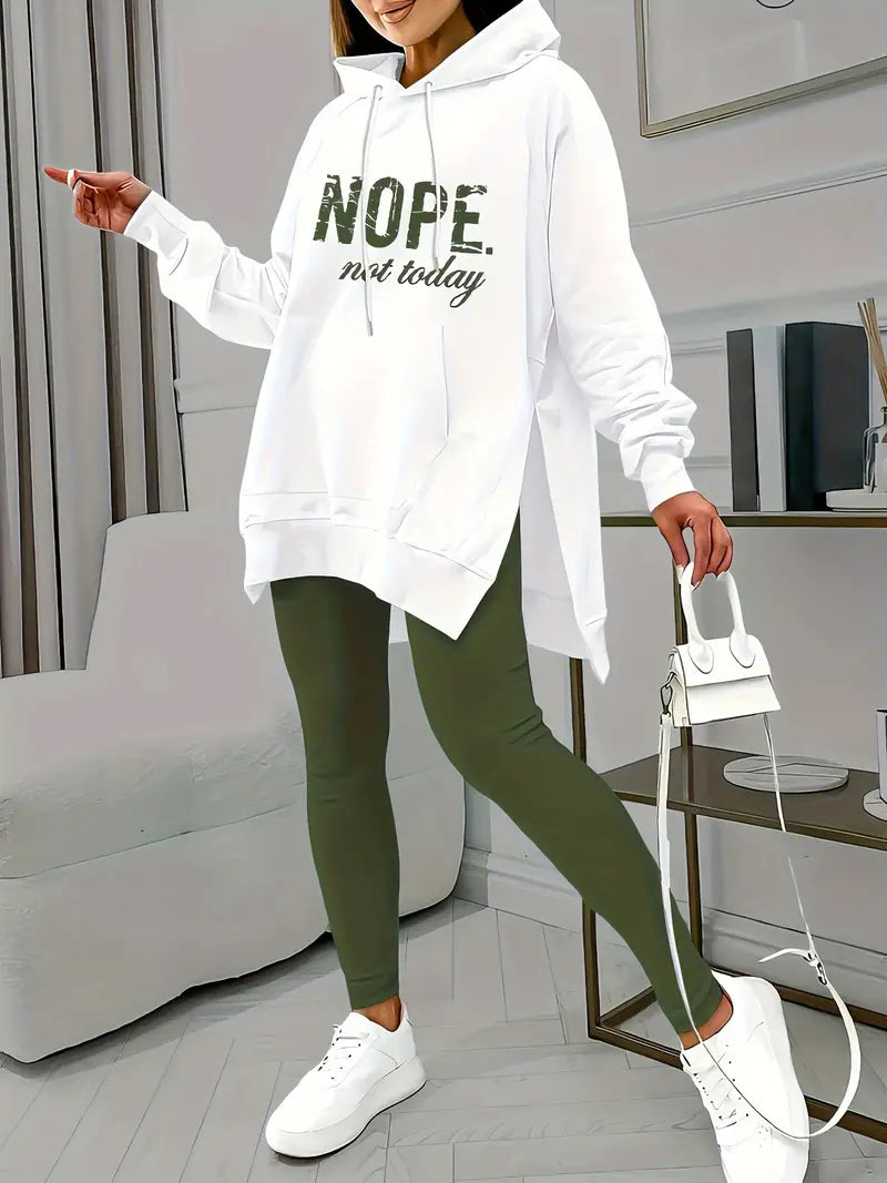 Street-Chic-Set aus Kapuzenpullover und Leggings mit Buchstaben-Print