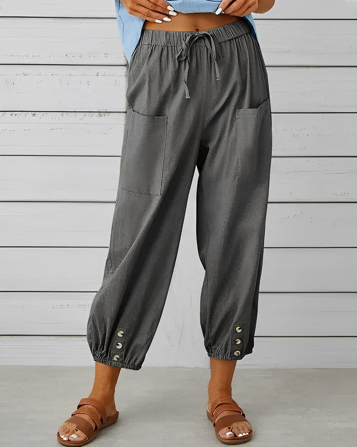 Pantalon d'été pour femmes avec ceinture élastique et détail bouton – Look décontracté court pour le quotidien et les vacances