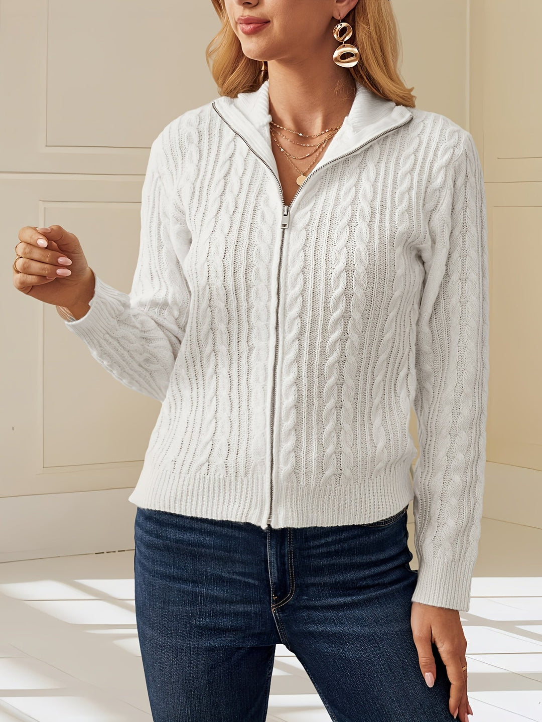 Jannie - Lässige Zopfstrickjacke mit Reißverschluss für Damen