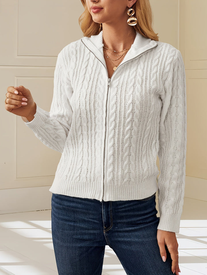 Jannie - Lässige Zopfstrickjacke mit Reißverschluss für Damen