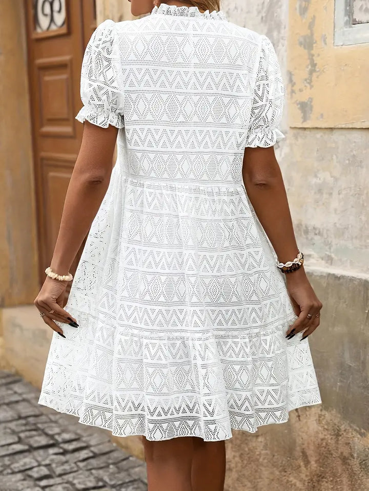 Damen Sommerkleid mit Spitze & Puffärmeln – Kurzes A-Linien Kleid im Boho-Stil für Urlaub, Alltag & Strand