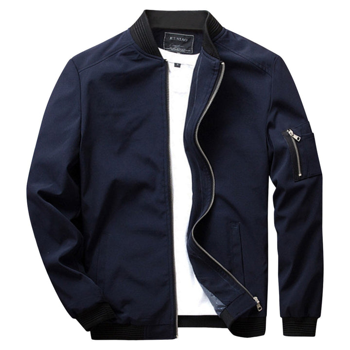 Jacket with zipper in spring