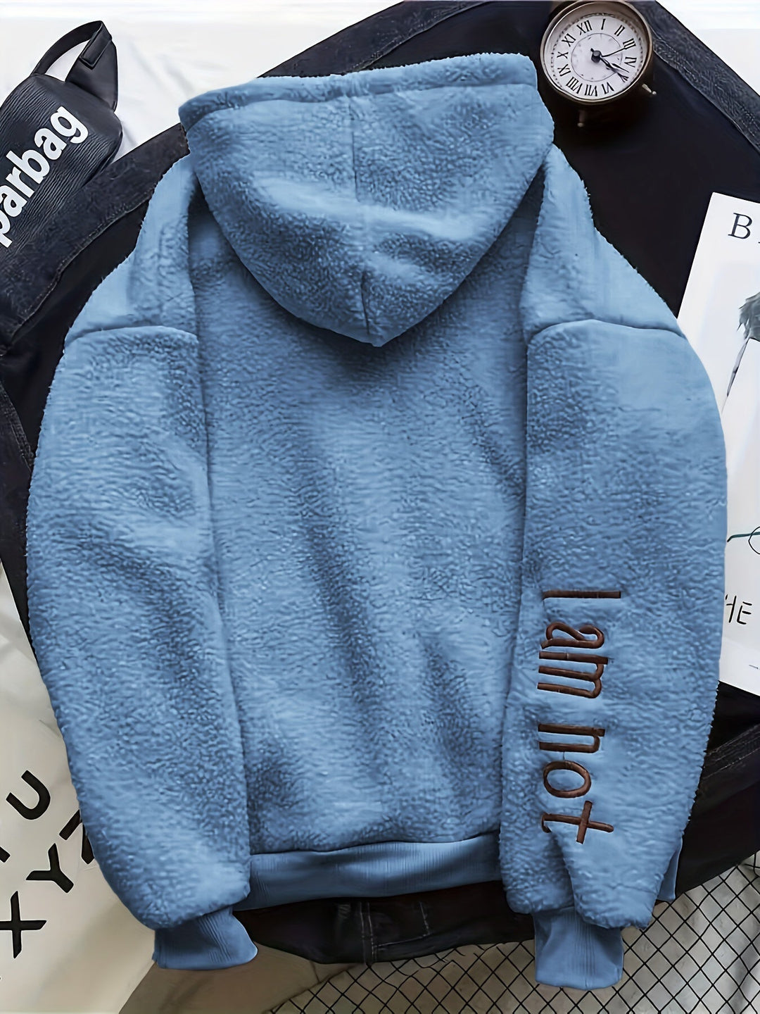 Stilvoller Fleece Hoodie mit Kapuze und Backprint für Damen | Perfekt für Casual Tage