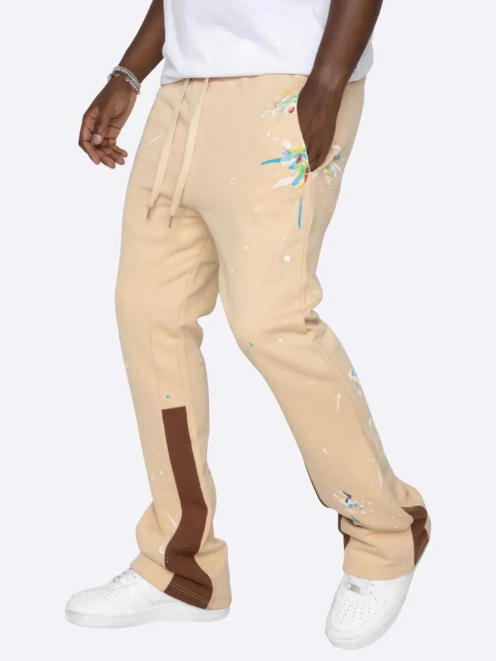Farbspritzer Flare Sweatpants für entspannte Tage