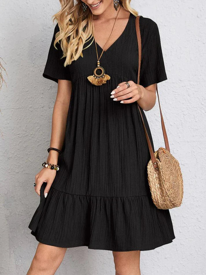 Sommerkleid mit V-Ausschnitt – Luftiges Freizeitkleid mit kurzen Ärmeln und Volant für Strand, Urlaub & Alltag