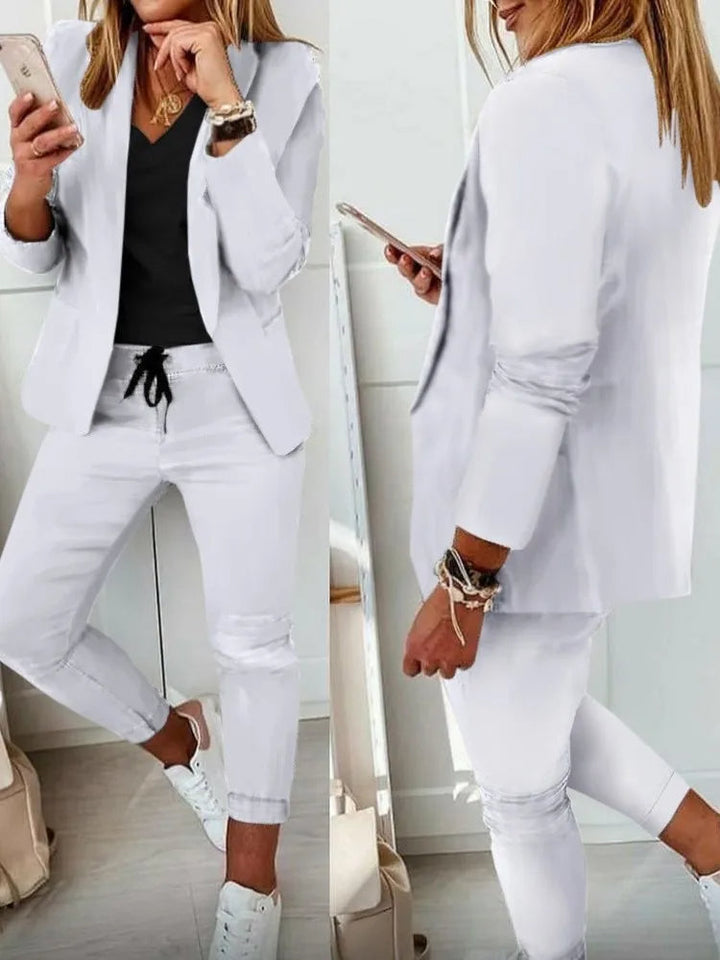 Leocadia - Women's Suit - Elegant - Luxurious Material - Formelli Occasion