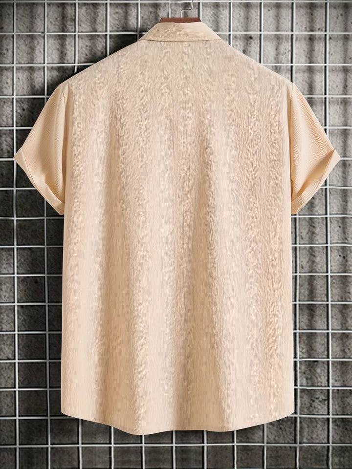 Chemise homme à manches courtes avec patte de boutonnage – Chemise d'été aérée en tissu structuré style décontracté
