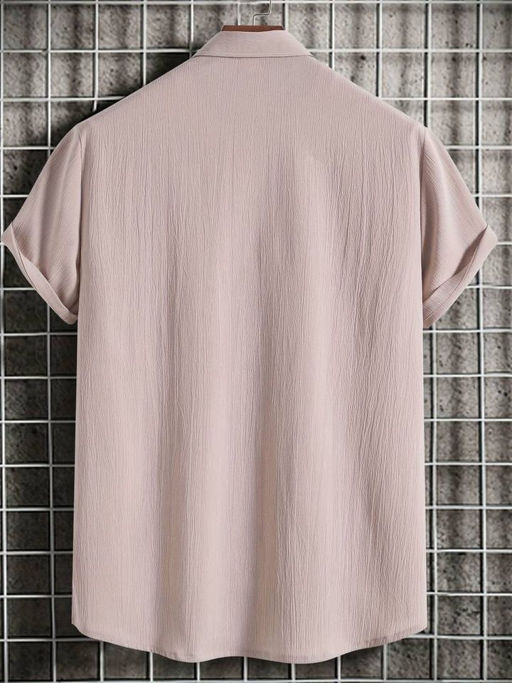 Chemise homme à manches courtes avec patte de boutonnage – Chemise d'été aérée en tissu structuré style décontracté