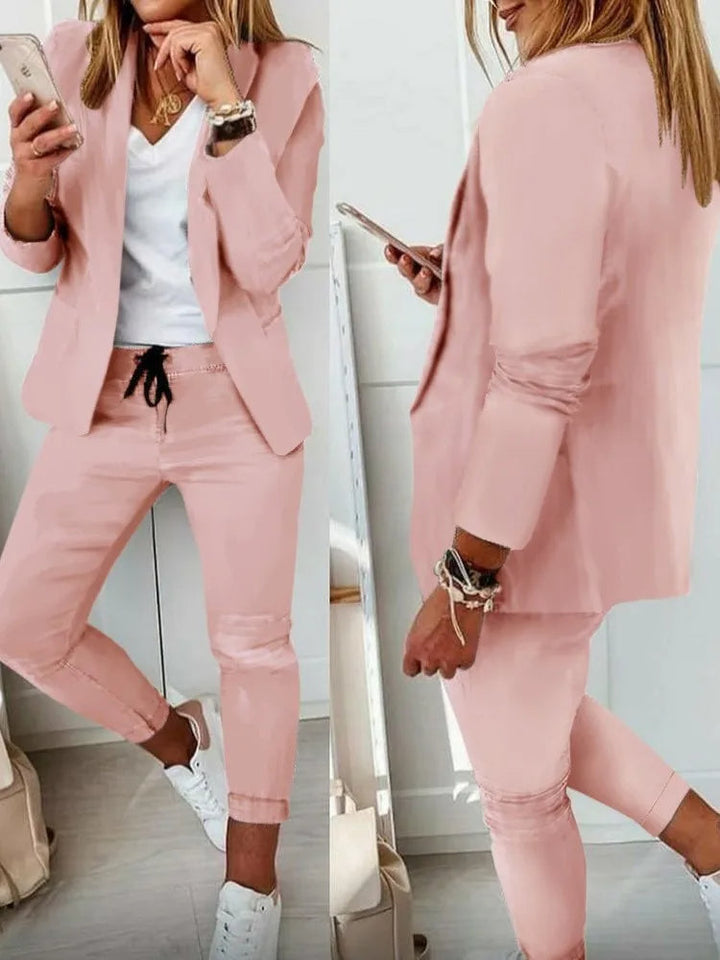 Leocadia - Women's Suit - Elegant - Luxurious Material - Formelli Occasion