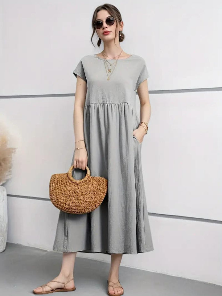 Robe Midi Classique – Élégance et Confort au Quotidien