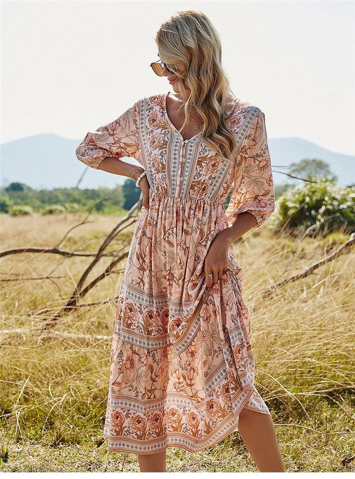 Abito lungo boho con motivo floreale – scollo a V e maniche 3/4 per donna