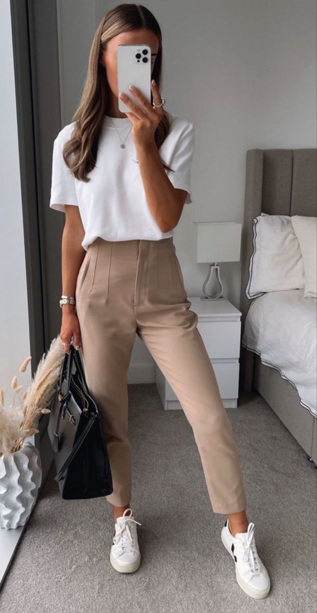 Johanna - Elegante knitterfreie Hose für alle Gelegenheiten