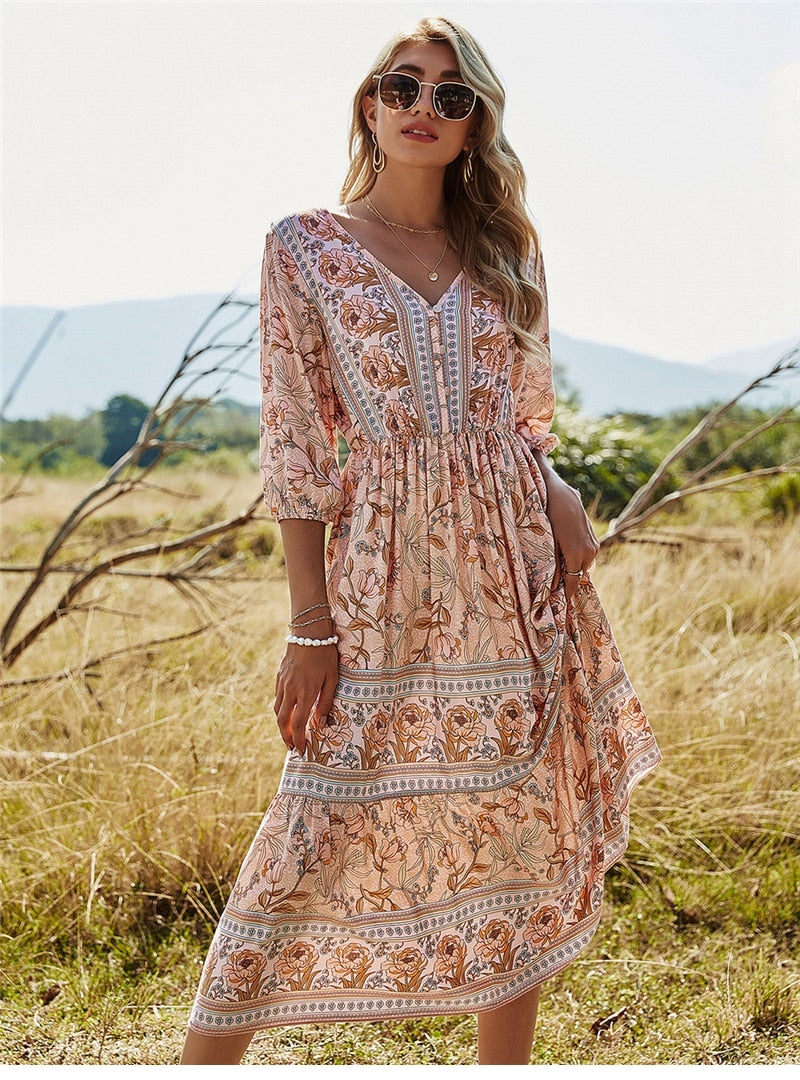 Abito lungo boho con motivo floreale – scollo a V e maniche 3/4 per donna