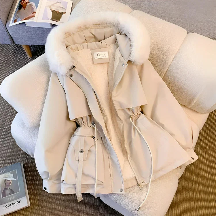 Parka invernale caldo e alla moda con pelliccia vegana per donna | Perfetto per attività all'aperto