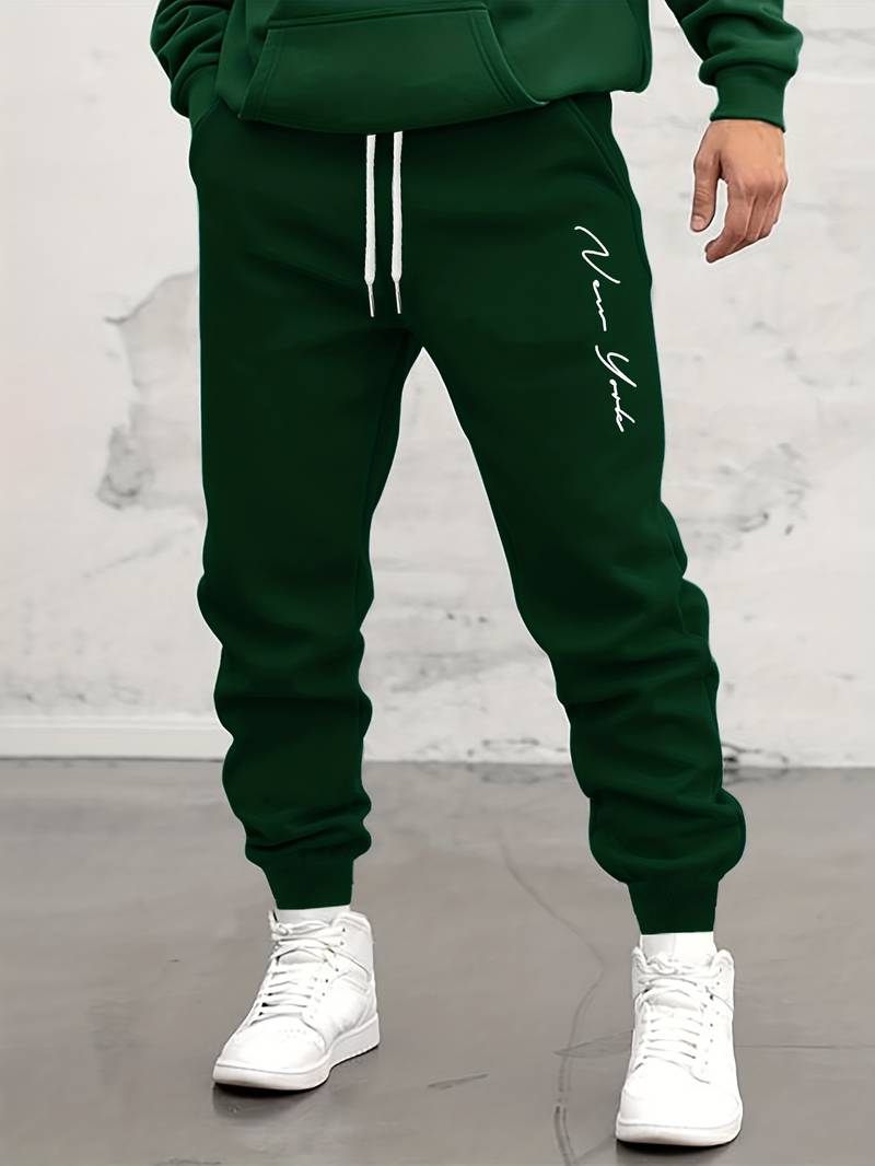 Herren Jogginghose mit Print – Sportliche Sweatpants mit Bündchen & Kordelzug