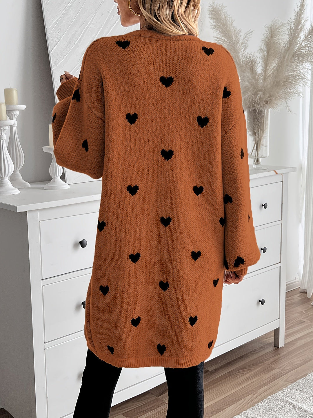 Cardigan in lana elegante con motivo a cuore e lunghezza lunga per donna | Ideale per l'inverno