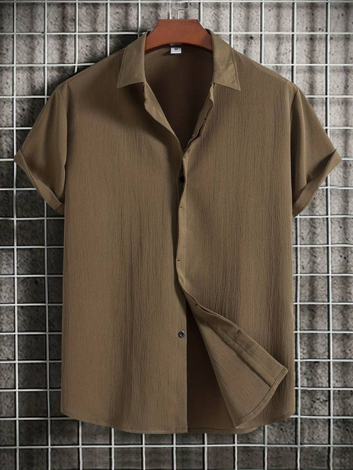 Chemise homme à manches courtes avec patte de boutonnage – Chemise d'été aérée en tissu structuré style décontracté