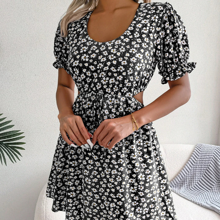 CLAIRE - Robe avec encolure carrée et laçage