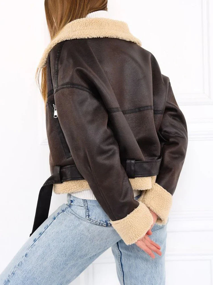 Samara - Stylish cropped jacket with zipper