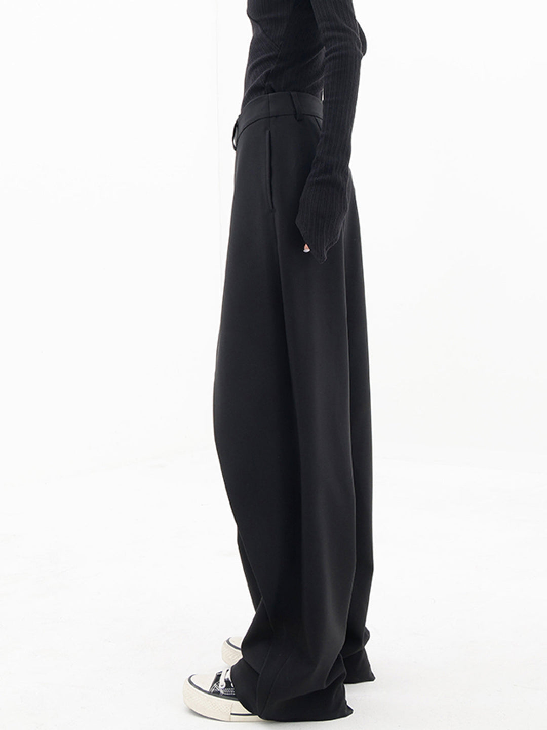 Theda - PANTALON BAGGY ASYMÉTRIQUE