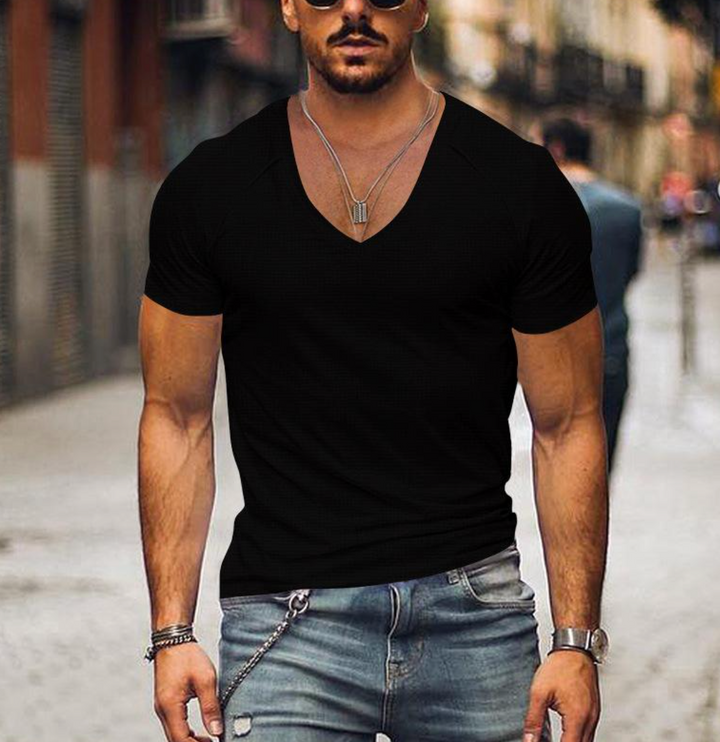 JOHNNI | T-shirt da uomo con scollo a V