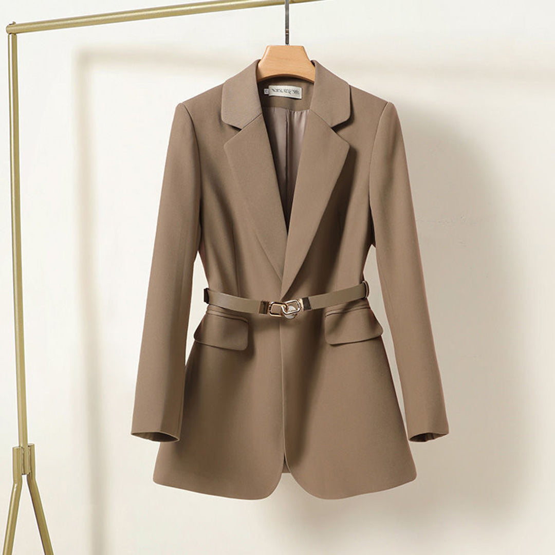 Blazer femme avec ceinture taille – Look business élégant pour bureau & quotidien