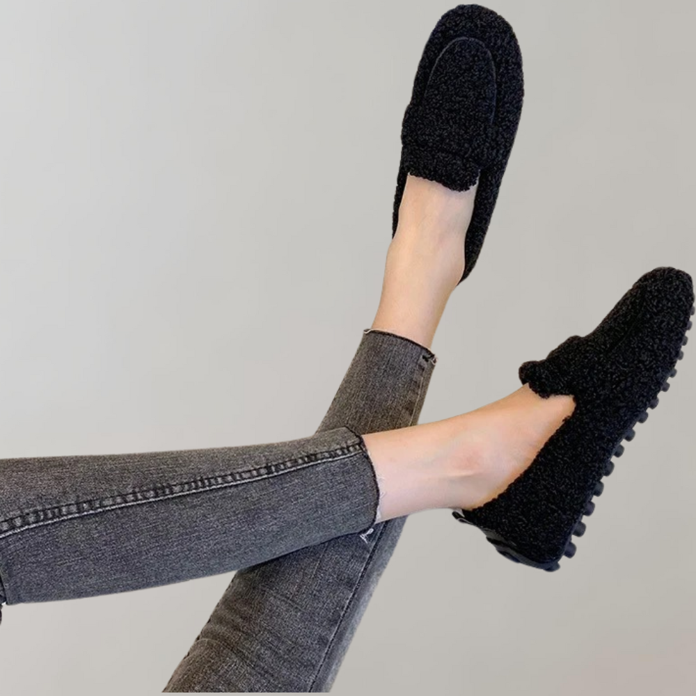 Elyn - Chaussons en peluche douce pour femmes