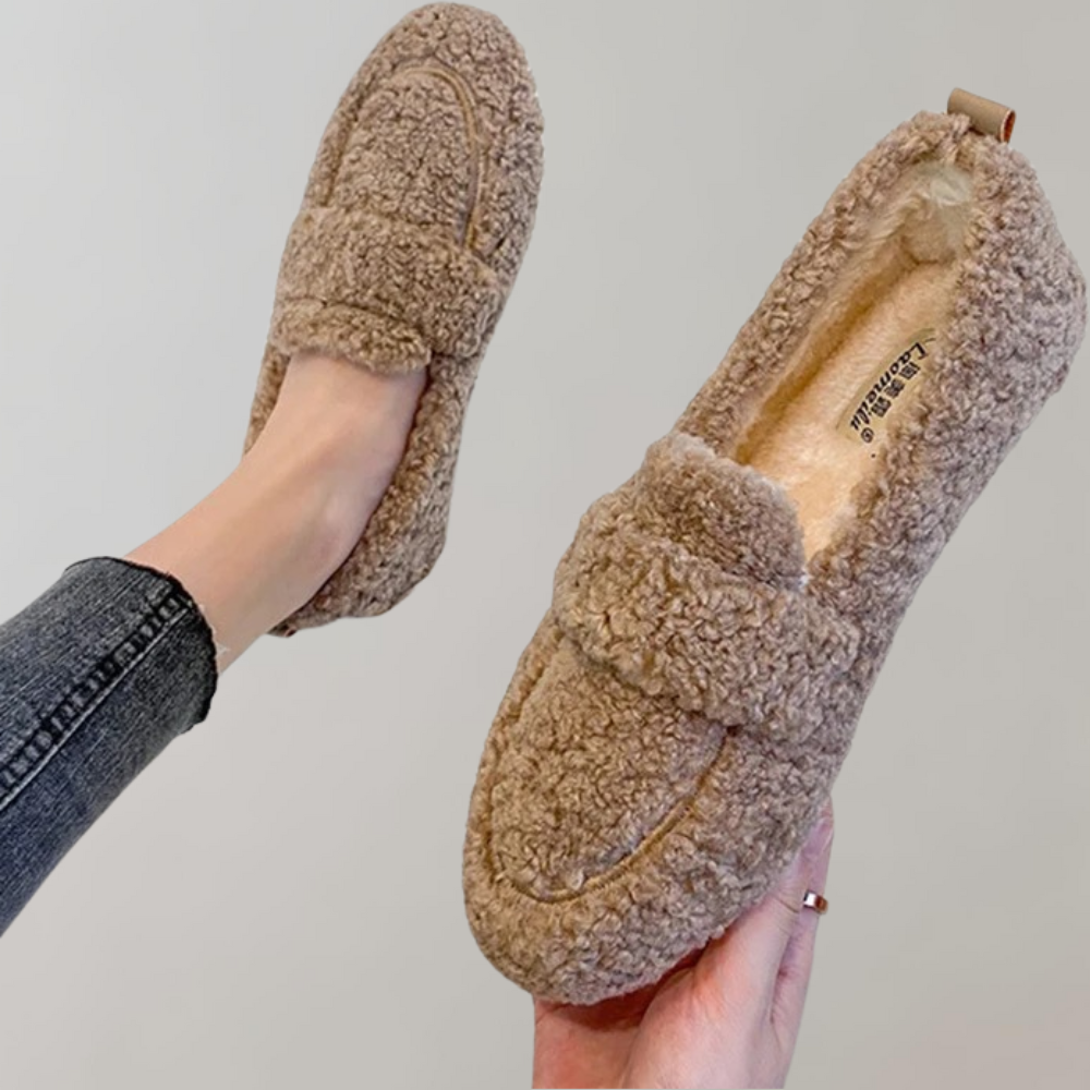 Elyn - Chaussons en peluche douce pour femmes