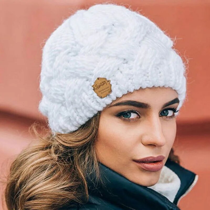 Cecelia | Bonnet en tricot doux et à la mode
