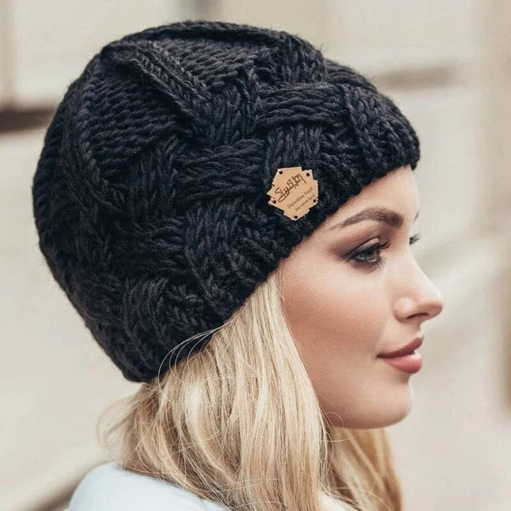 Cecelia | Bonnet en tricot doux et à la mode