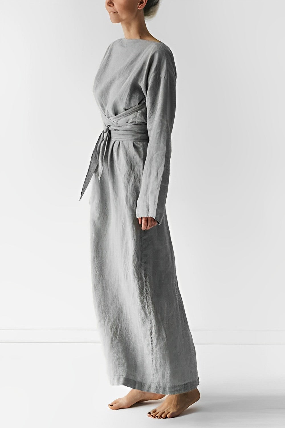 Robe élégante en lin "LYDIA" avec manches longues et ceinture – Fait main