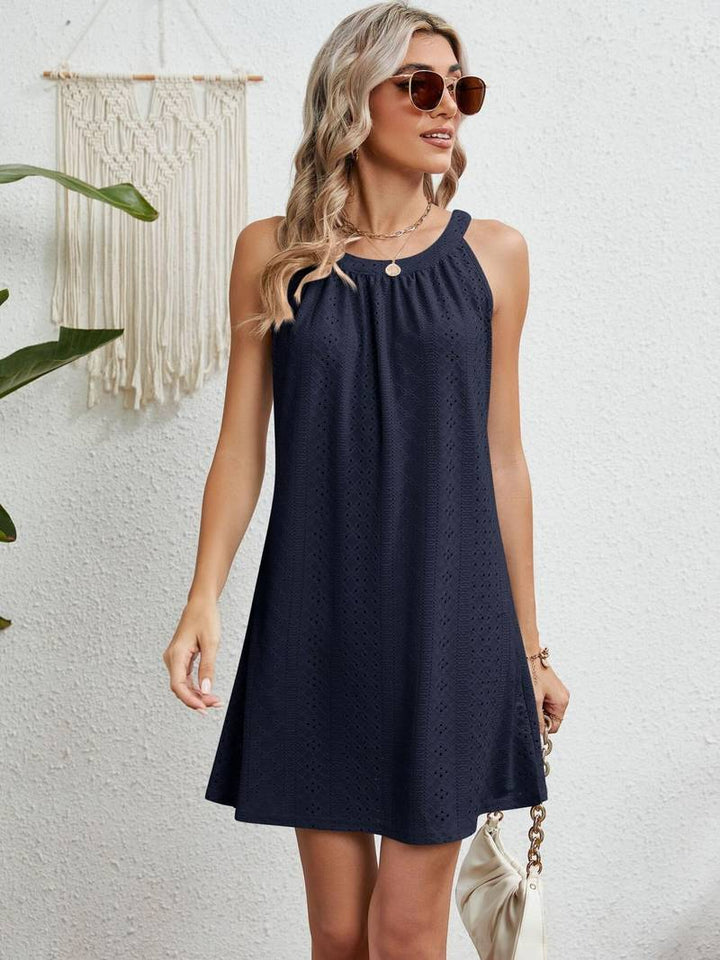 Damen Sommerkleid mit Lochstickerei – Ärmelloses A-Linien Kleid für Strand, Freizeit & Urlaub